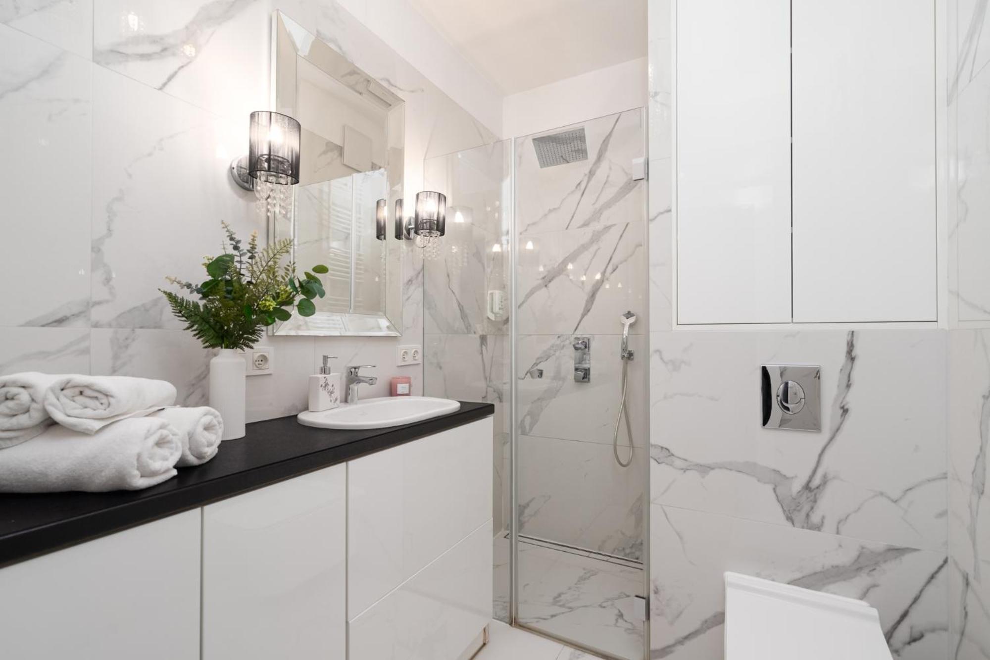 Golden - Luxury One Bedroom - Grzybowska 85-220 Apartment *
